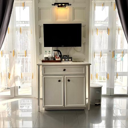 Wua Lai Boutique Hotel Чиангмай Экстерьер фото