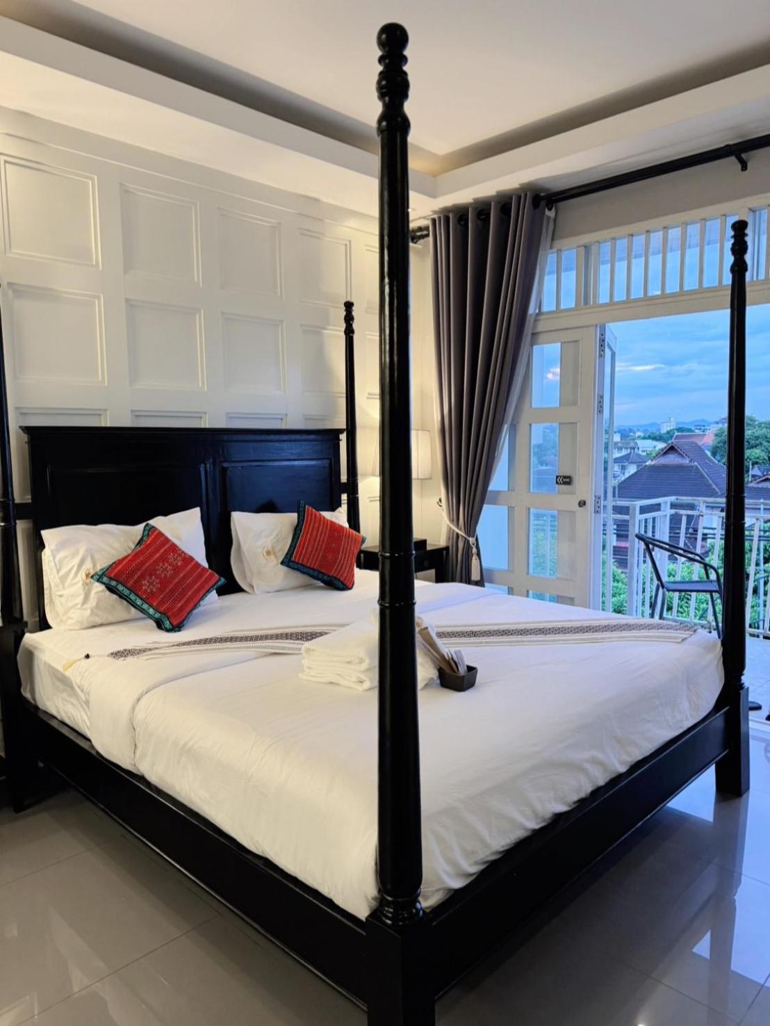 Wua Lai Boutique Hotel Чиангмай Экстерьер фото