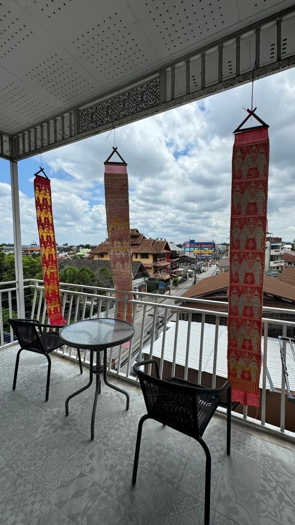 Wua Lai Boutique Hotel Чиангмай Экстерьер фото